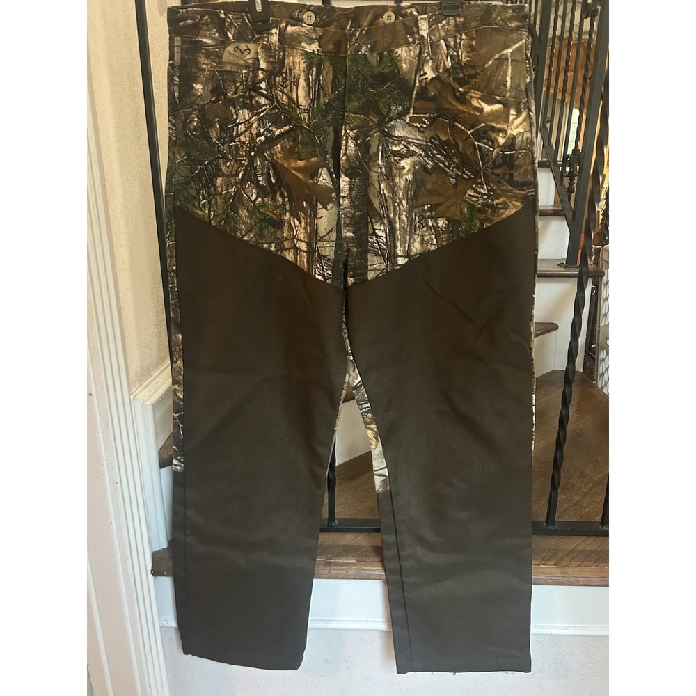 Men's Size 42X32 the Wrangler Pro Gear Realtree Camo Brush Guard Hunting Pants